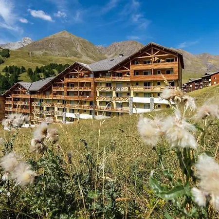 La Foux D'allos Vue Sur La Montagne דירה *